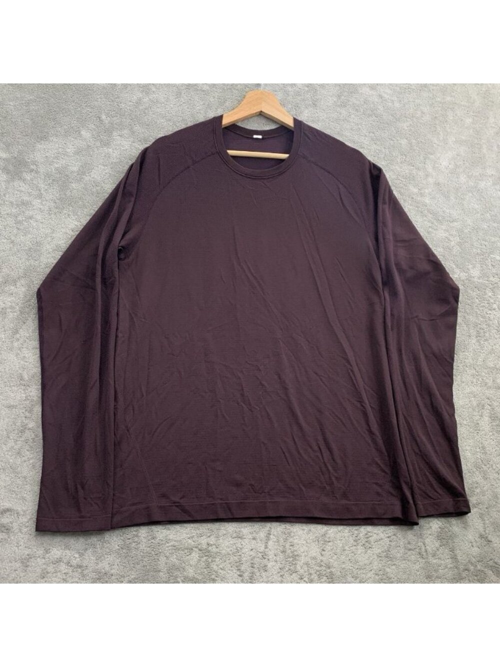 Lululemon Shirt Men L Metal Vent Tech Purple Performance Athleisure Workout Gym